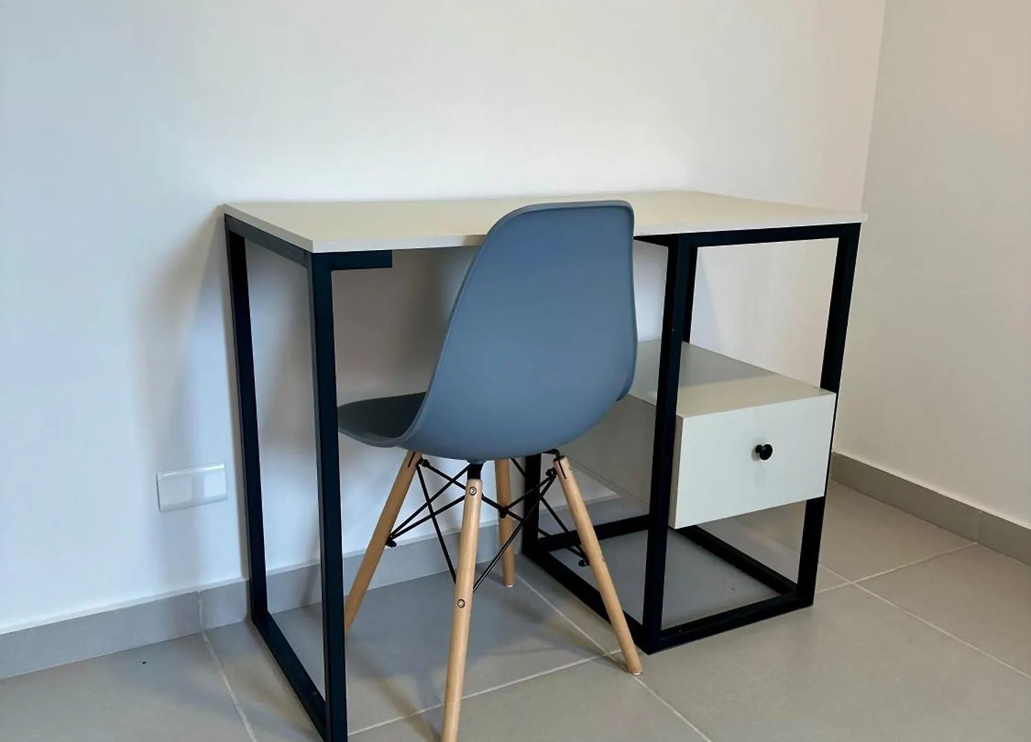 Hotel Eco 44 Μεντεγίν