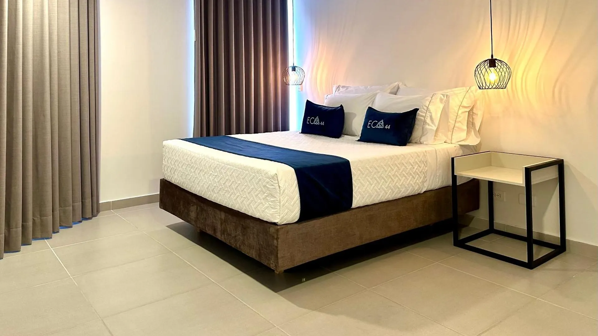 Hotel Eco 44 Medellin 0*,  Colombia